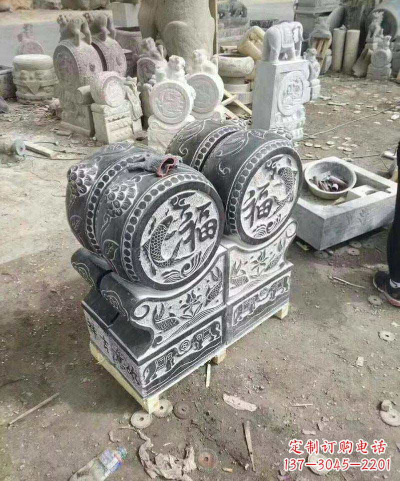 达州风格独特的福字雕塑