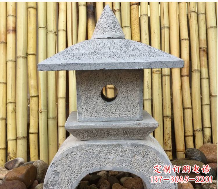 达州古典灯笼石雕