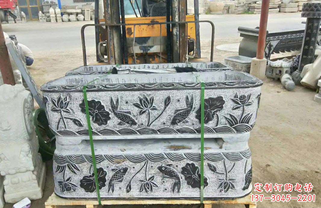 达州精美古典仿古石水缸雕塑