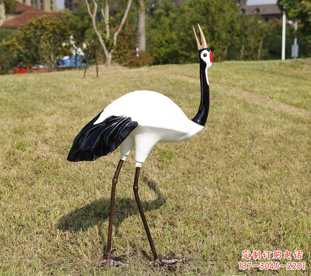 达州仿真仙鹤雕塑