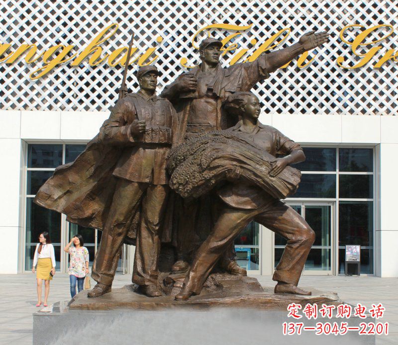 达州革命战士铜雕