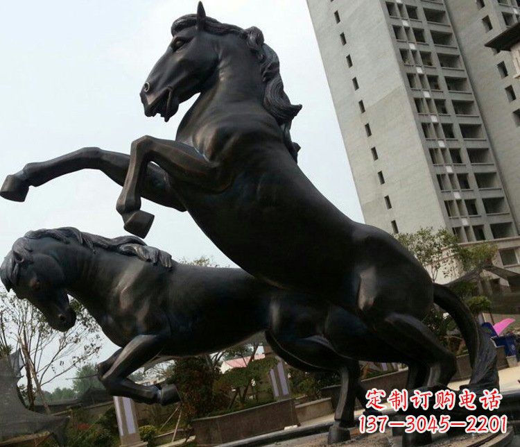 达州高雅实木动物雕塑