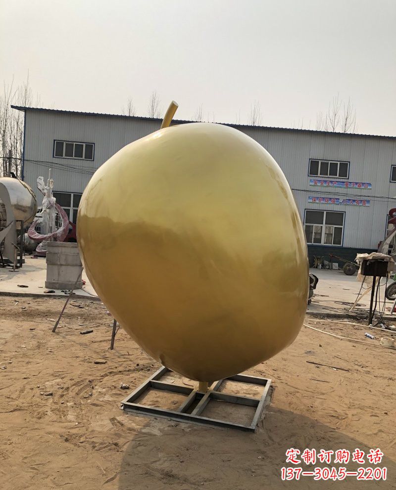 达州仿铜质苹果玻璃钢雕塑