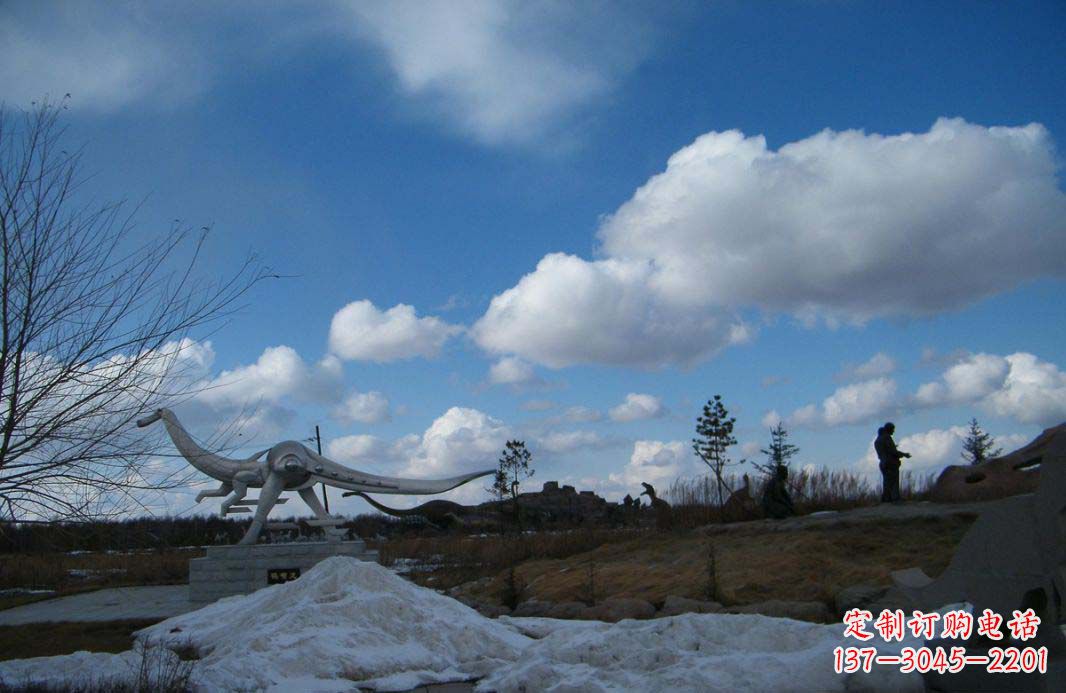 达州非凡巨兽——不锈钢抽象恐龙雕塑