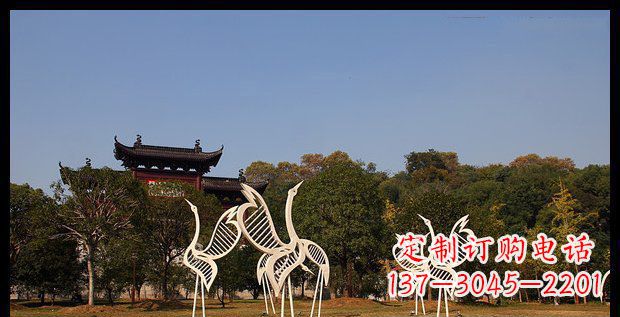 达州中领雕塑的精美不锈钢仙鹤雕塑