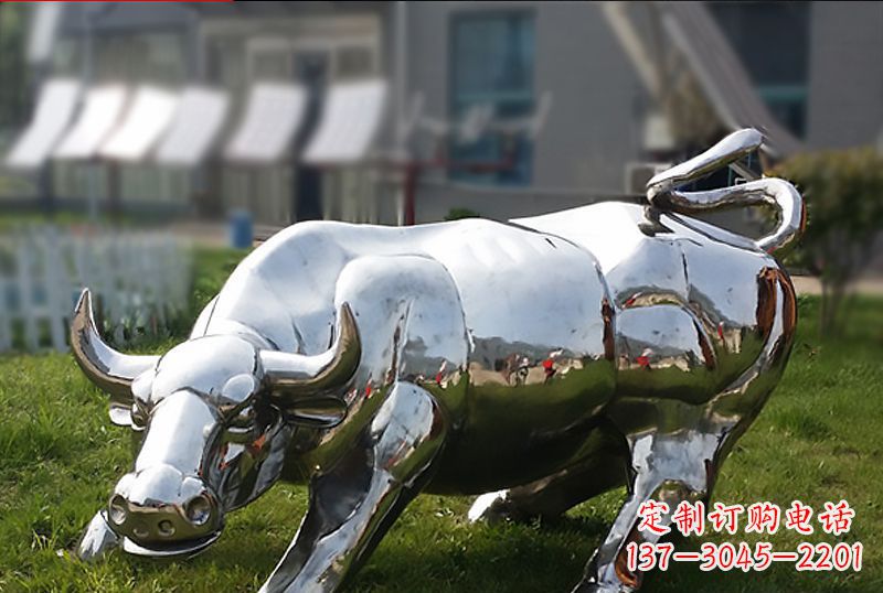 达州精致美观的高端不锈钢动物牛雕塑