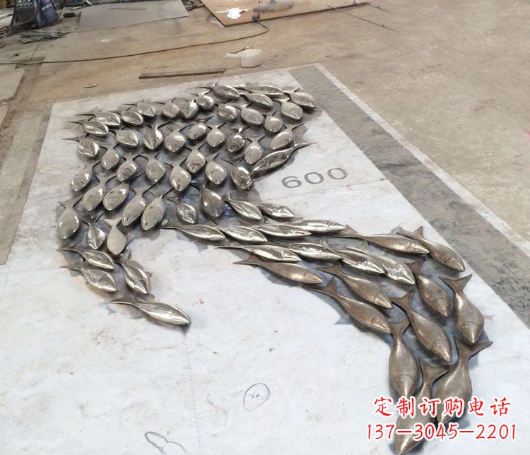达州多彩活力的不锈钢动物雕塑