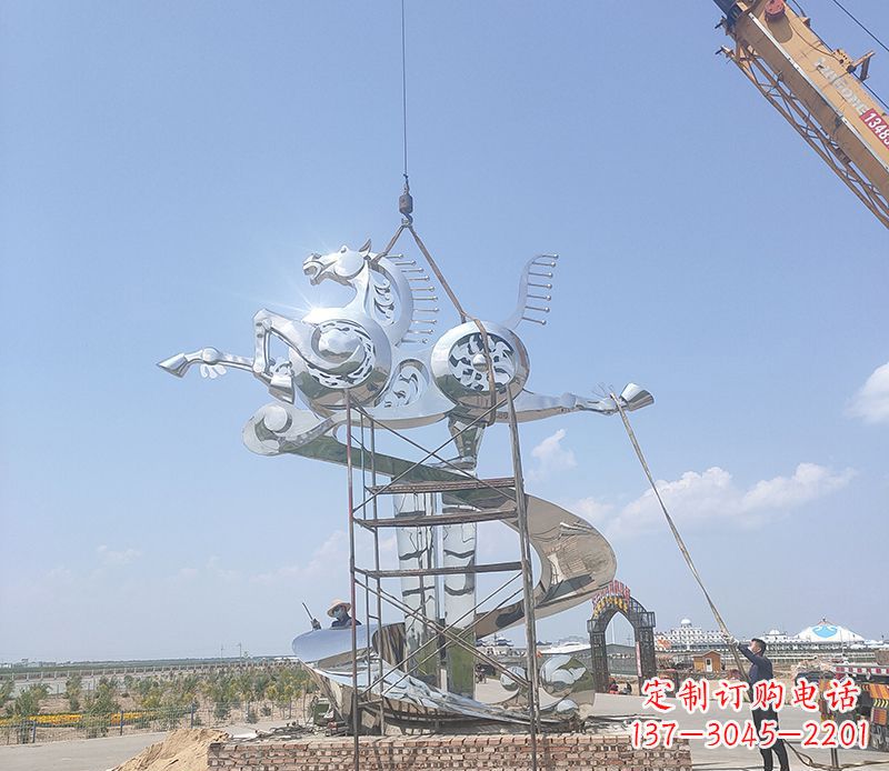 达州飞马雕塑,美景流驰