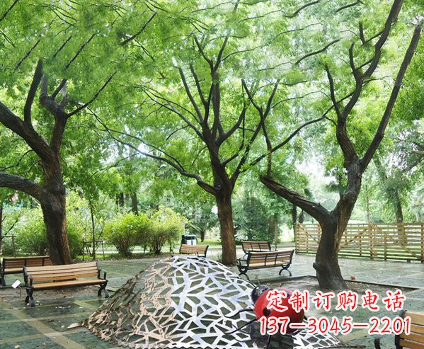 达州悠久活力-不锈钢瓢虫雕塑