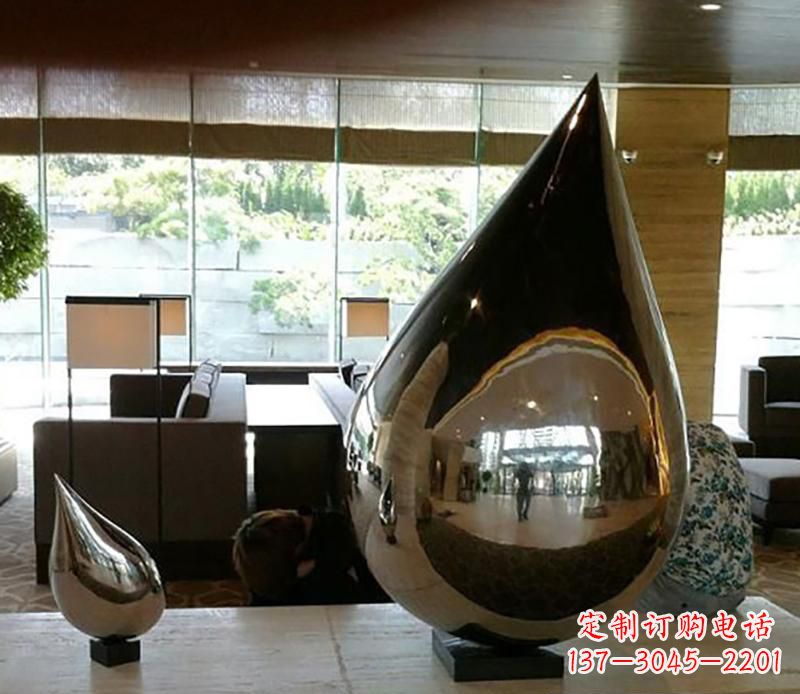 达州公园不锈钢水滴球景观雕塑