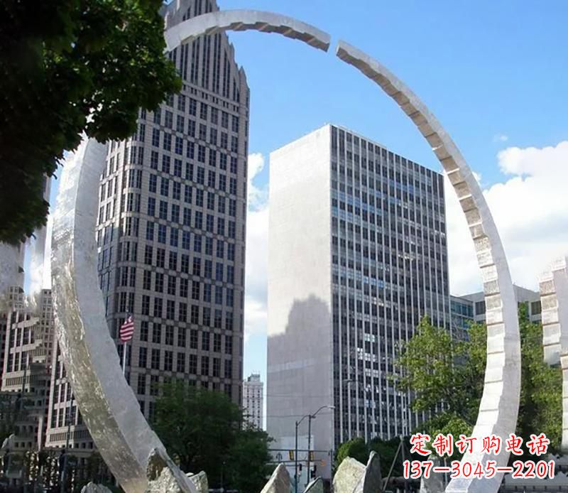 达州金属圆环景观雕塑