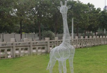 达州浪漫活力·不锈钢镂空长颈鹿雕塑