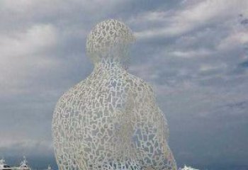 达州不锈钢字母镂空人物雕塑