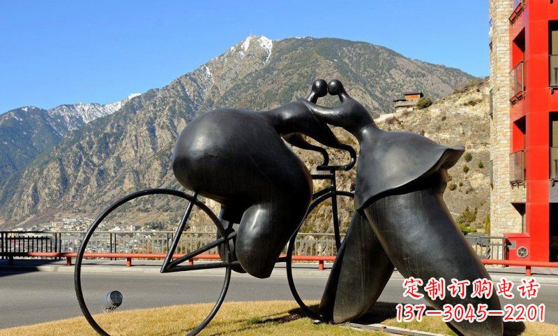 达州公园抽象骑自行车人物