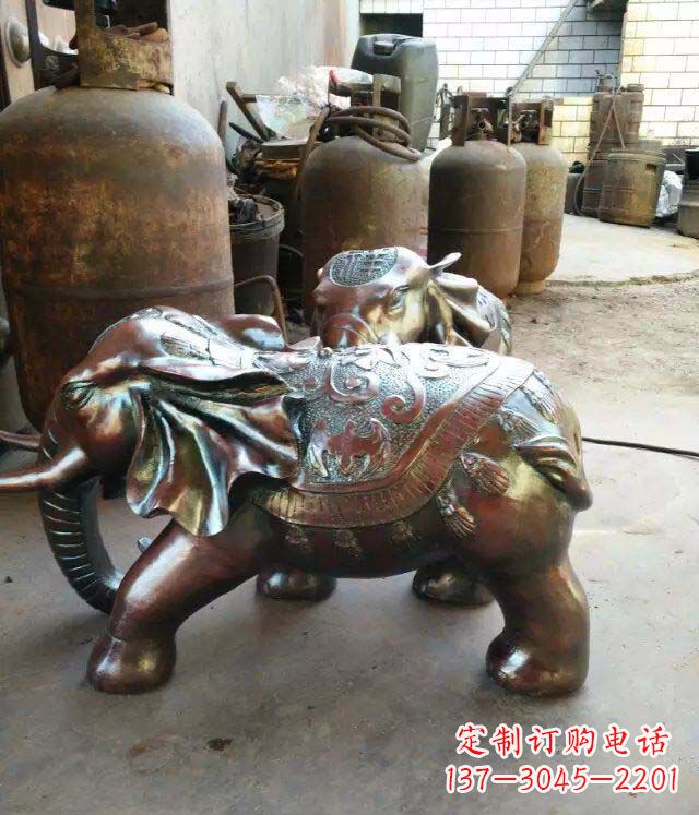 达州公园大象招财动物铜雕 (2)