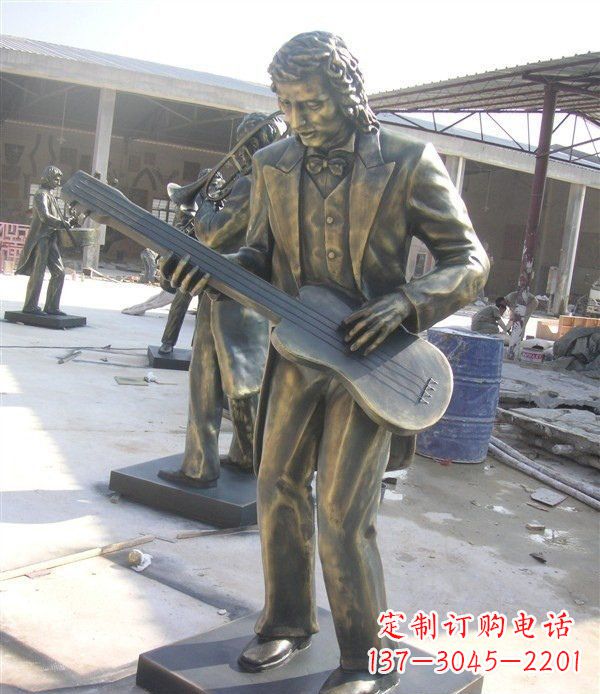 达州西方人物铜吉他雕塑