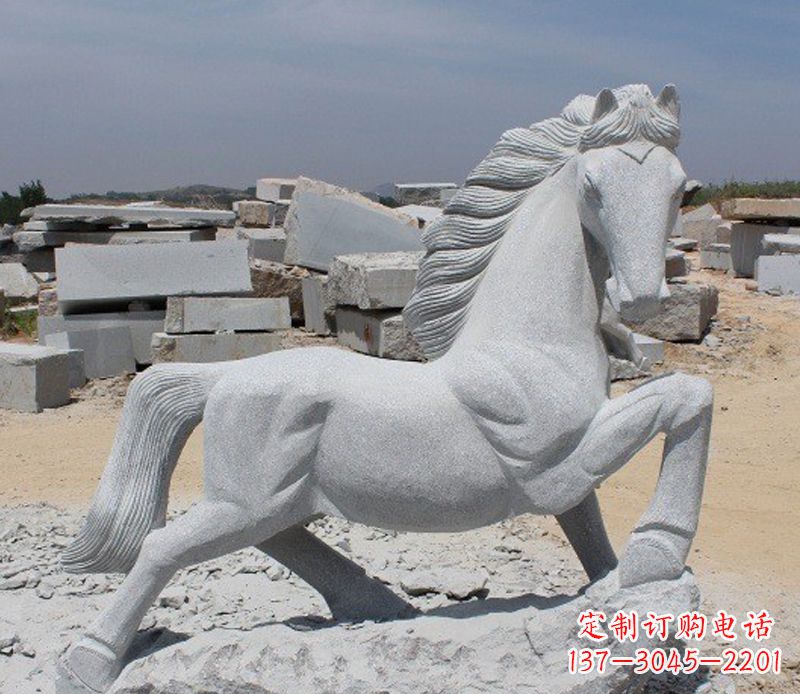 达州引领时尚的公园小马雕塑