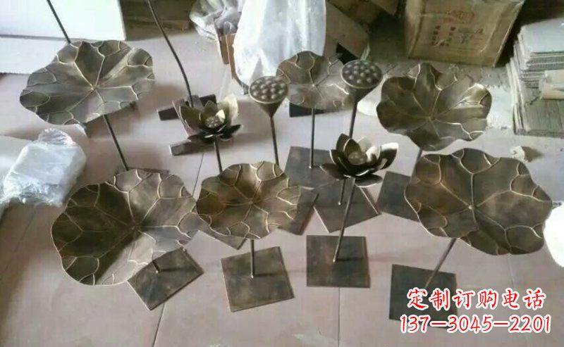 达州精美荷叶锻铜雕塑