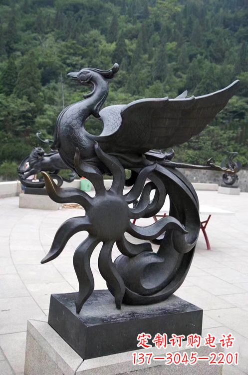 达州天四灵朱雀神鸟雕塑——象征希望的贵族精神
