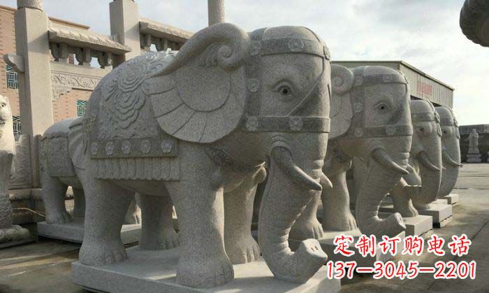达州庄严雄伟的大象石雕