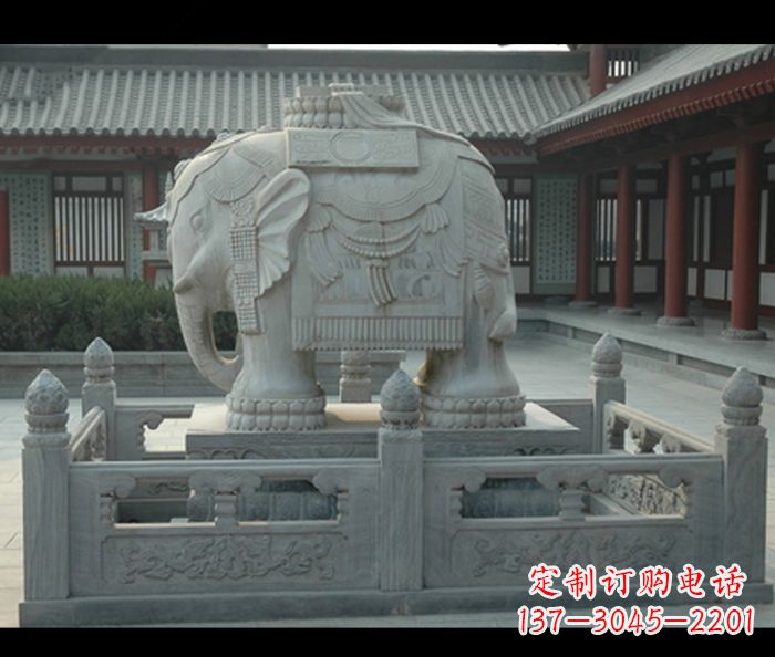 达州用大象雕塑彰显田园风情