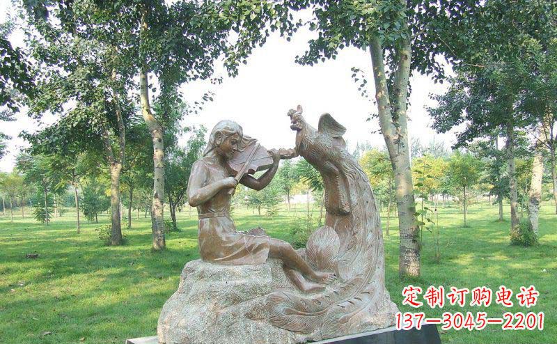 达州公园拉小提琴的女孩和凤凰景观铜雕