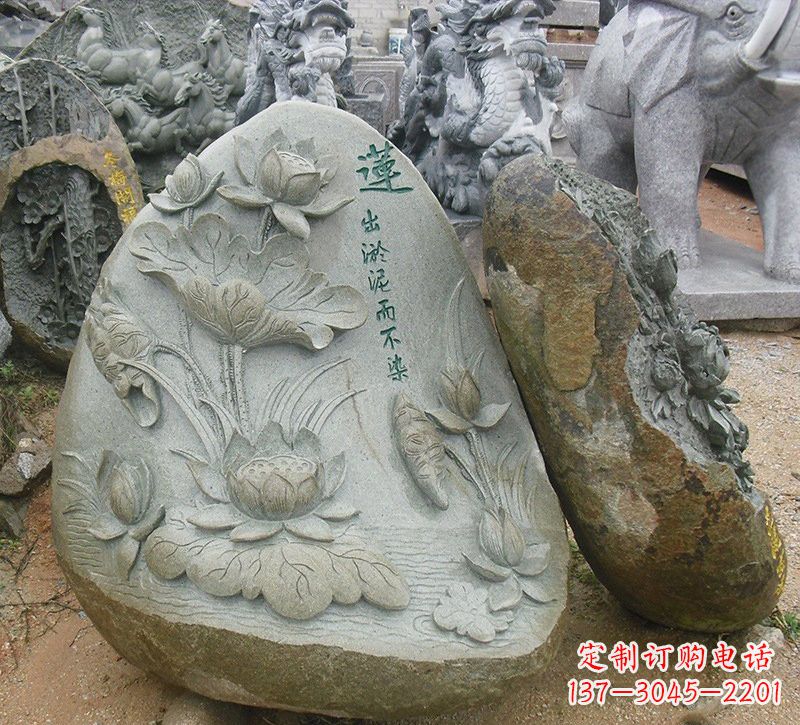 达州以莲花为灵感的浮雕艺术