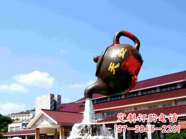 达州传统铜质茶壶雕塑