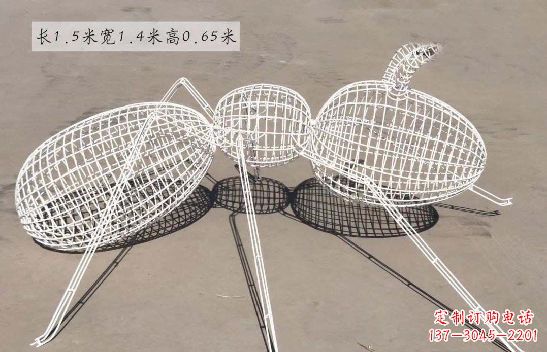 达州美轮美奂的蚂蚁镂空雕塑
