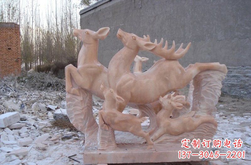 达州公园梅花鹿群石雕