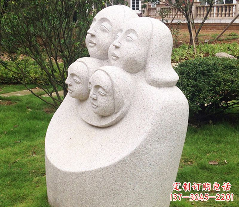 达州公园母子人头像石雕