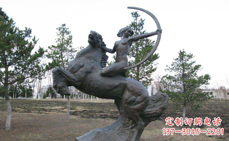 达州公园骑马女人射箭铜雕