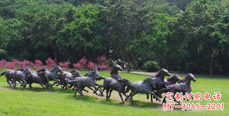 达州公园群马动物铜雕