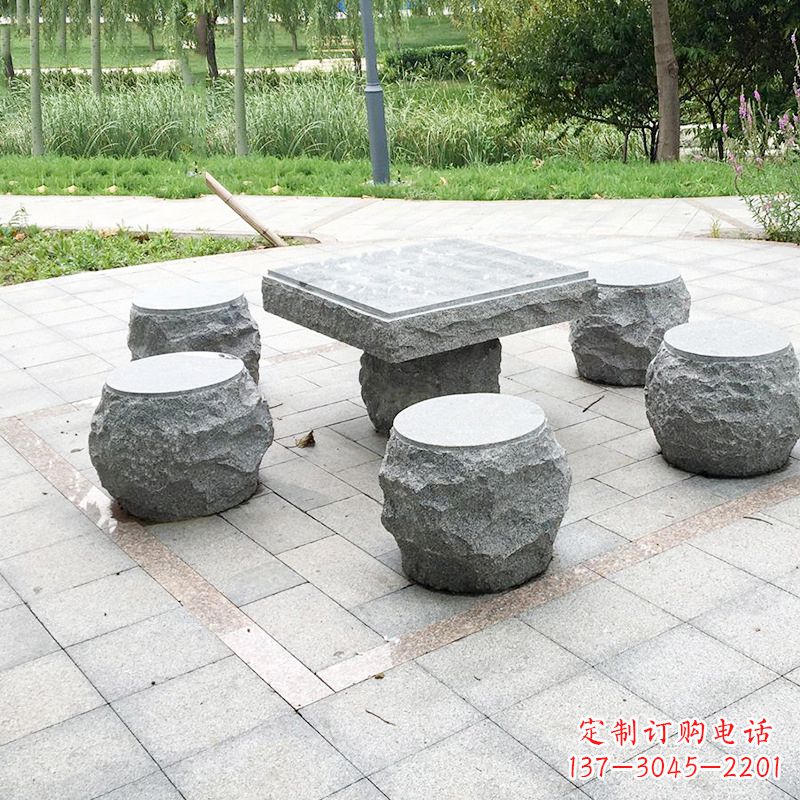 达州新题目“古典风格石桌凳雕塑”