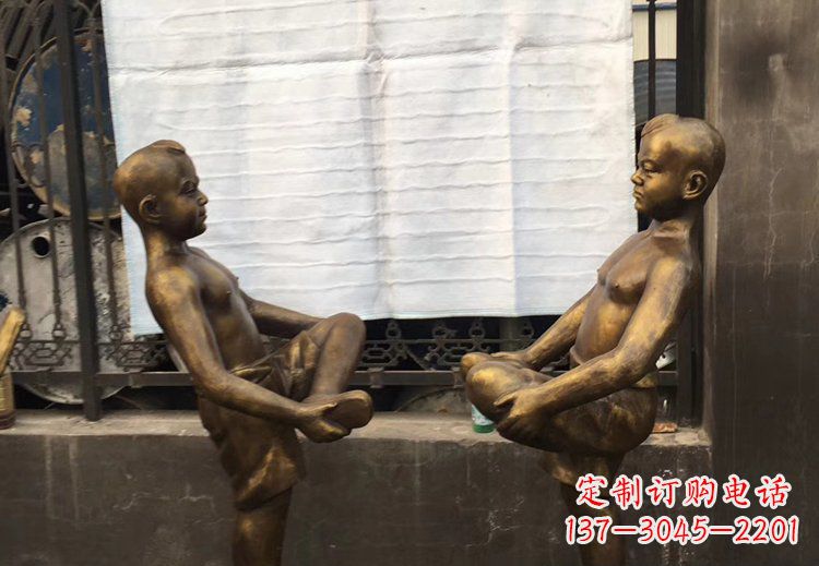 达州公园铜雕儿童玩游戏人物雕塑