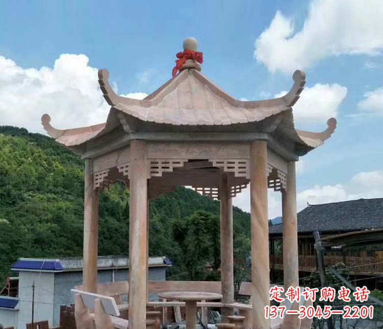 达州一流的公园晚霞红六角石雕凉亭