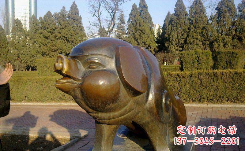 达州公园猪动物铜雕