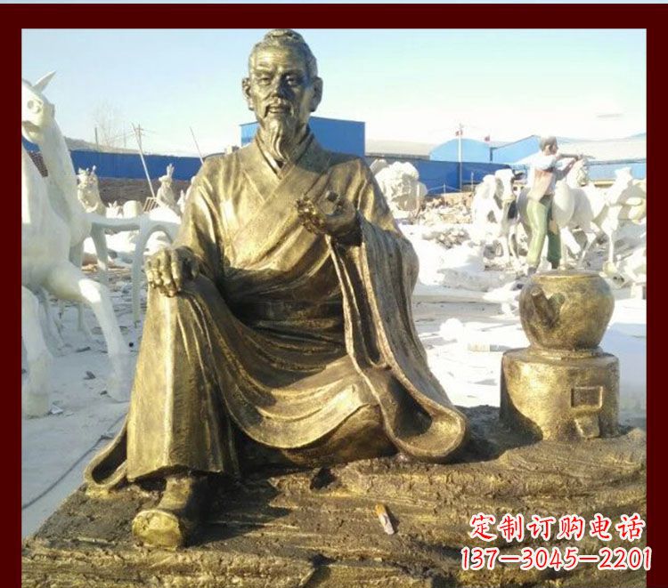 达州张仲景雕塑——杰出古代名人熬中药的传奇