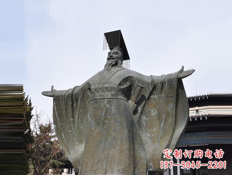 达州古代名人秦始皇铜雕