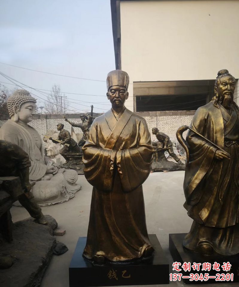 达州古代名人钱乙铜雕