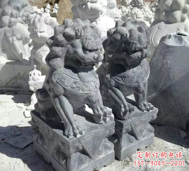 达州古代青石狮子雕塑