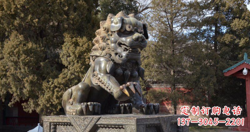 达州故宫青铜狮子雕塑