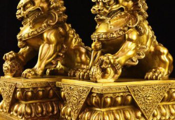达州故宫金狮子雕塑，精工细技定制爱心图案