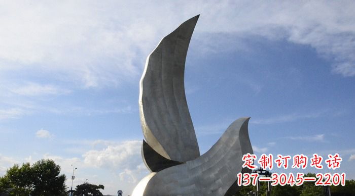 达州领雕塑带来的和平鸽雕塑