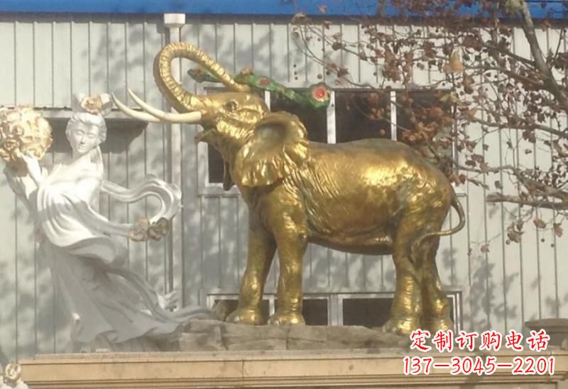 达州广场大象雕塑