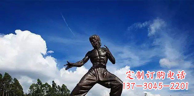 达州广场李小龙名人铜雕