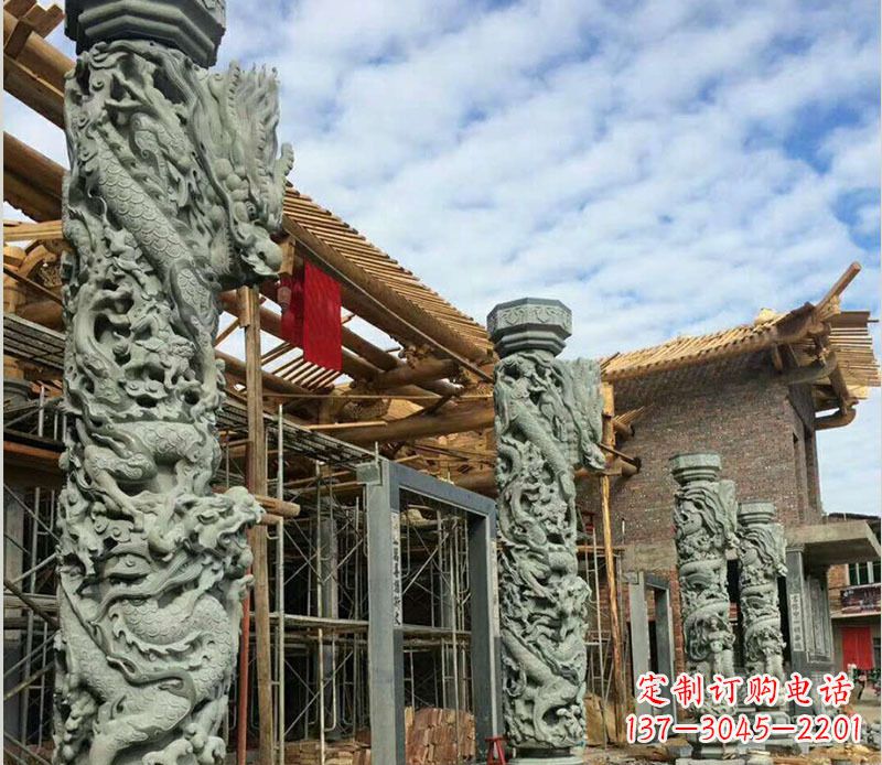 达州高雅大气的龙柱石雕