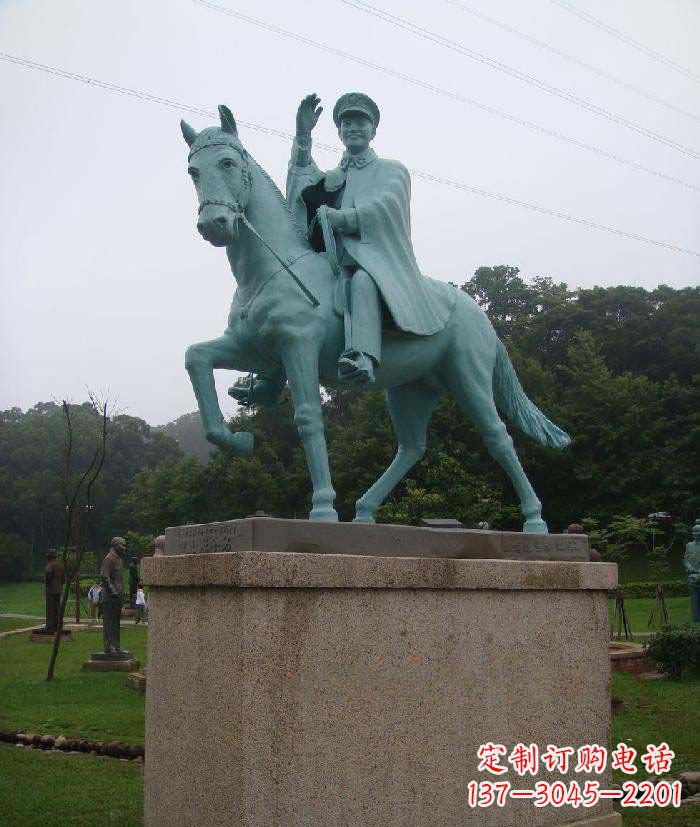 达州解放军景观铜雕骑马雕塑