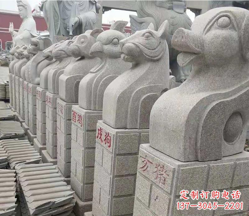 达州广场十二生肖景观石雕