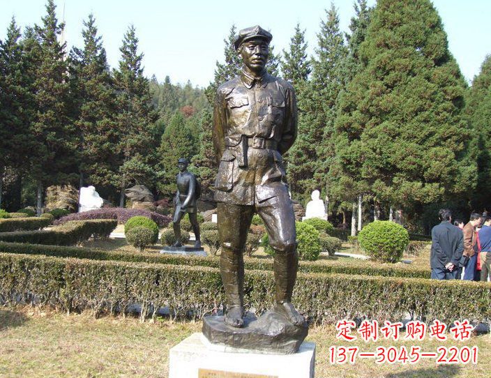 达州铜雕解放军战士,荣誉的象征